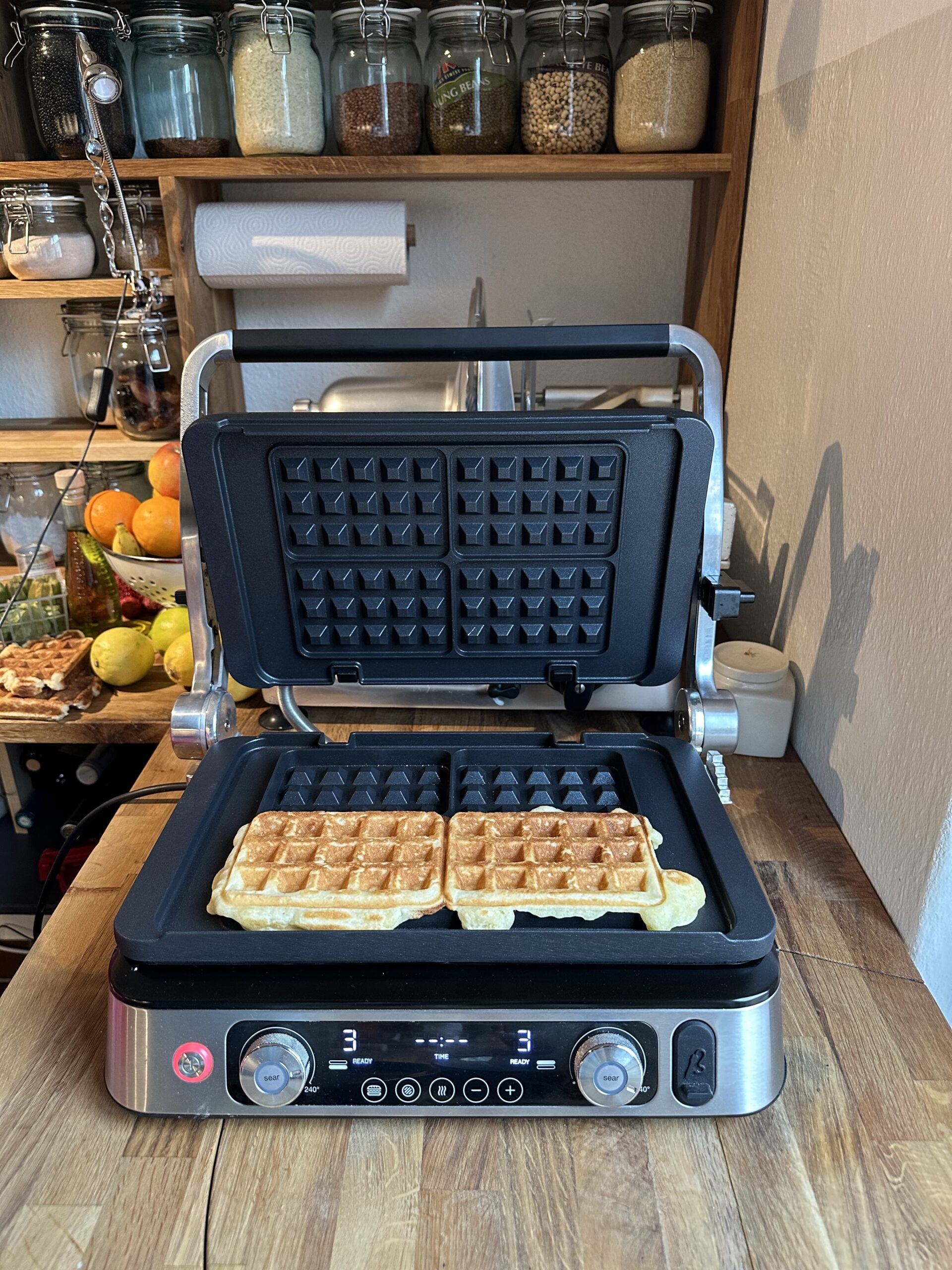 Waffeln im Waffeleisen Waffeln im Waffeleisen